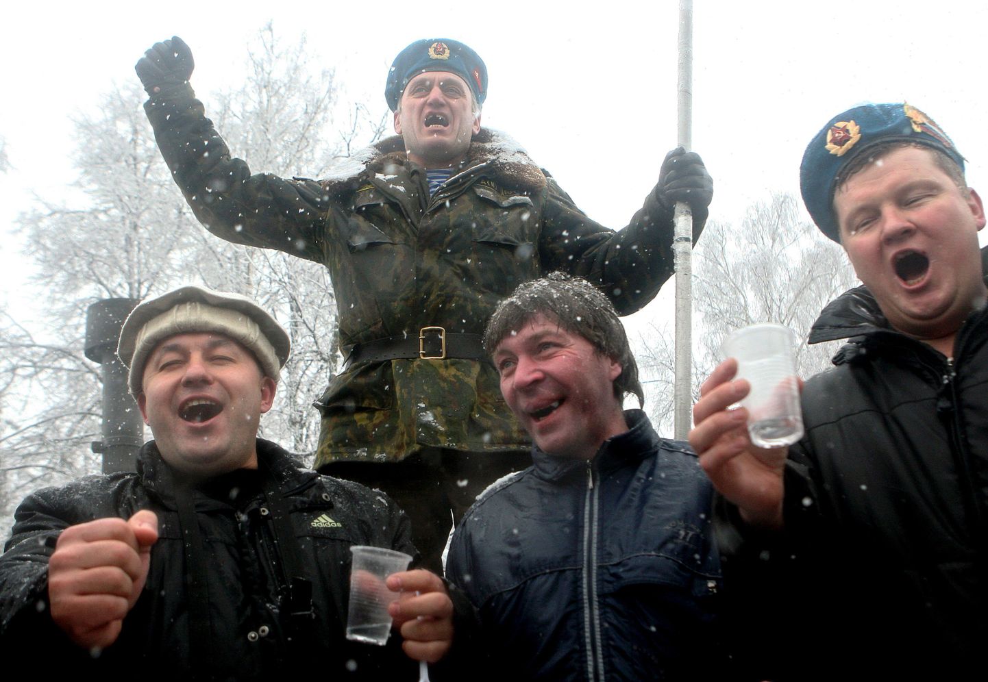 2009. aasta stseen Vene veteranidega Moskvas.