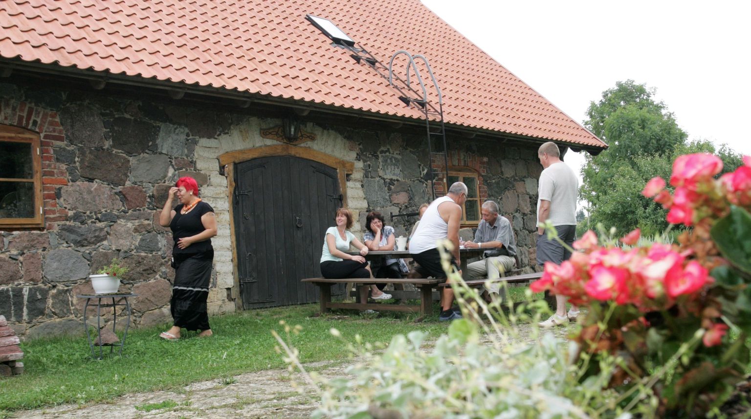 Õnnela Külalistemaja Kadrina vallas iidses Ohepalu külas taastatud vanas hobusetallis.
am/FOTO ARVET MÄGI / VIRUMAA TEATAJA
