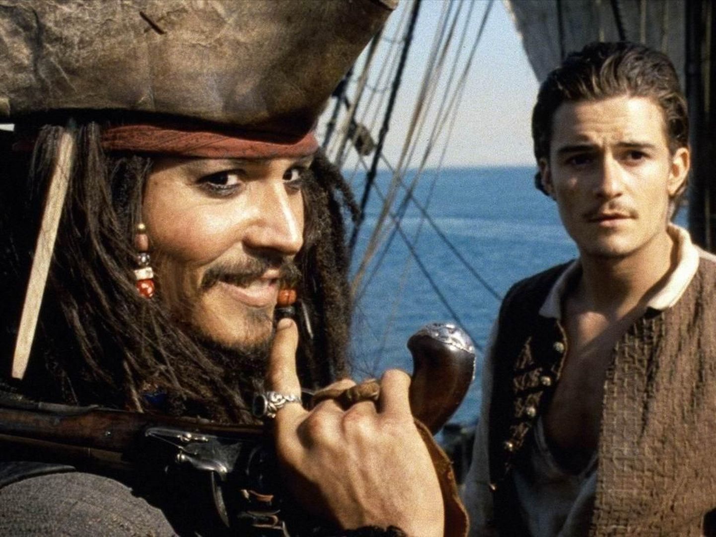 Johnny Depp ja Orlando Bloom 2003. aasta filmis "Kariibi mere piraadid: Musta Pärli needus"