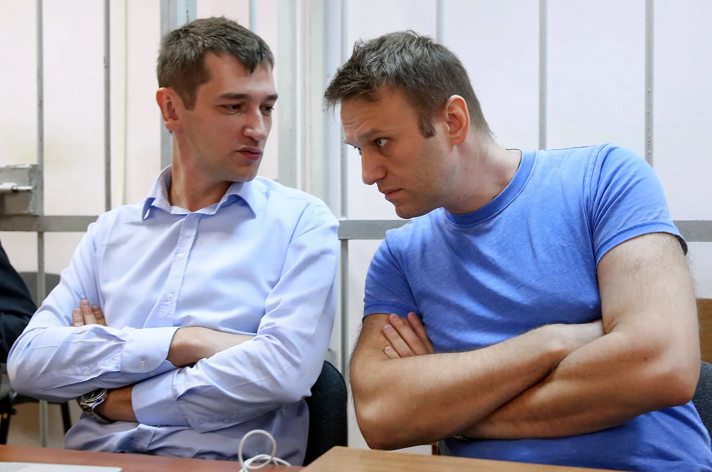 Opositsiooni üks liidritest Aleksei Navalnõi (paremal) koos oma venna Olegiga.