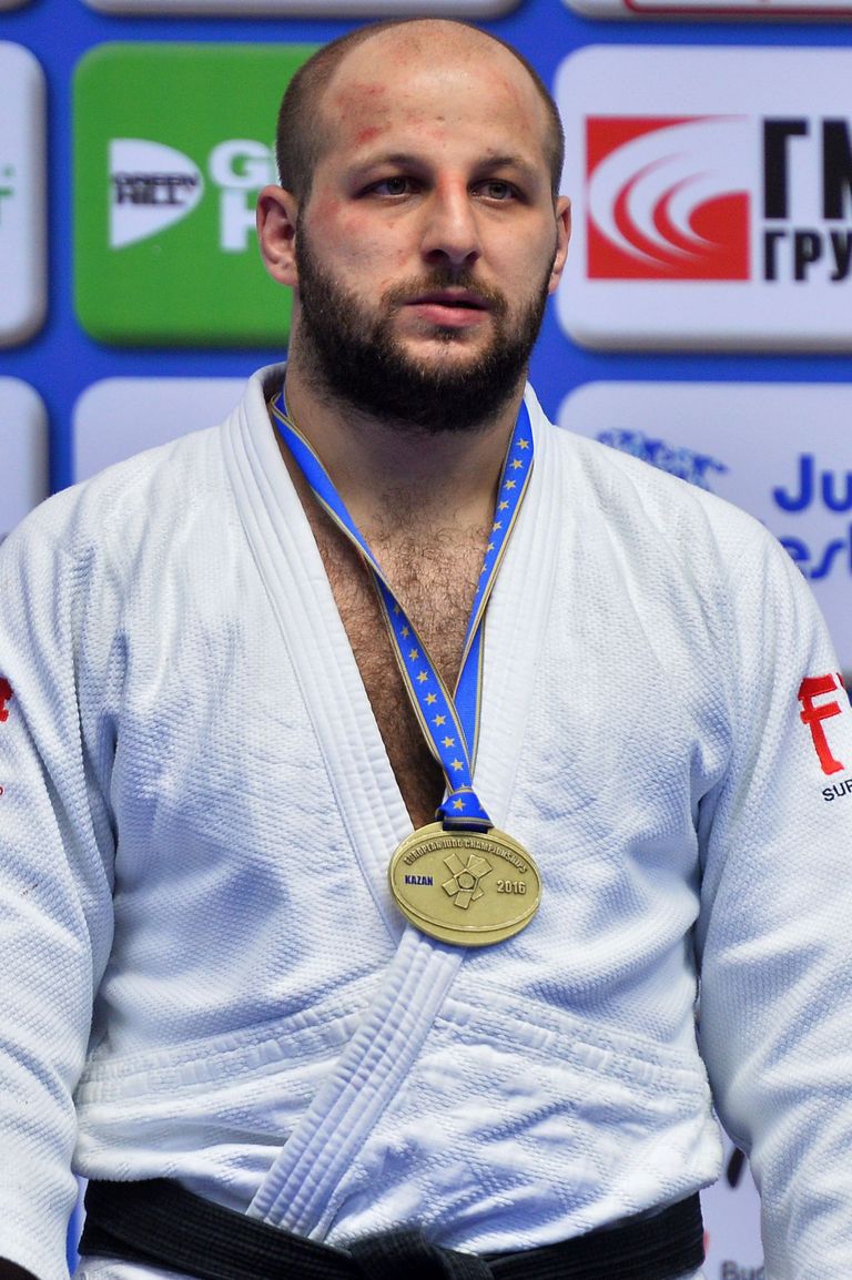 Grigori Minaškin Euroopa meistrivõistluste poodiumil. Foto: Scanpix
