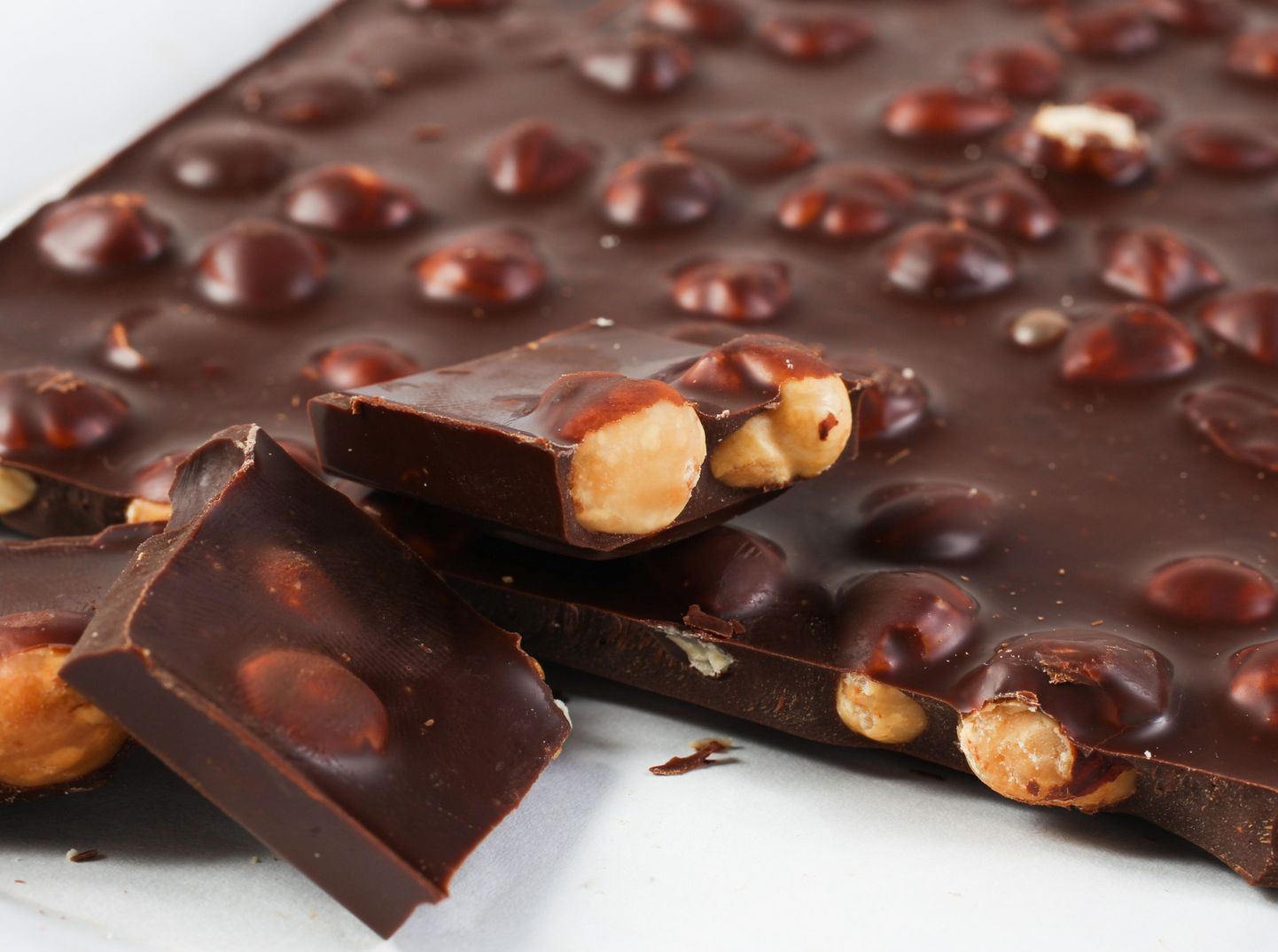 Šokolaadi regulaarne söömine võib teadlaste hinnangul soodustada aju tööd.