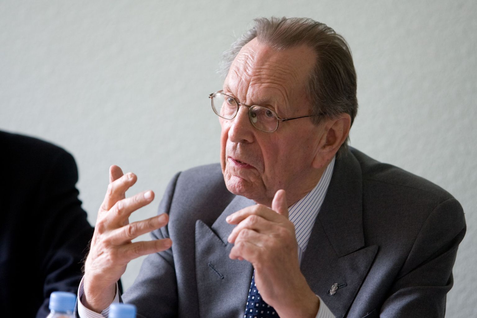 Max Jakobson