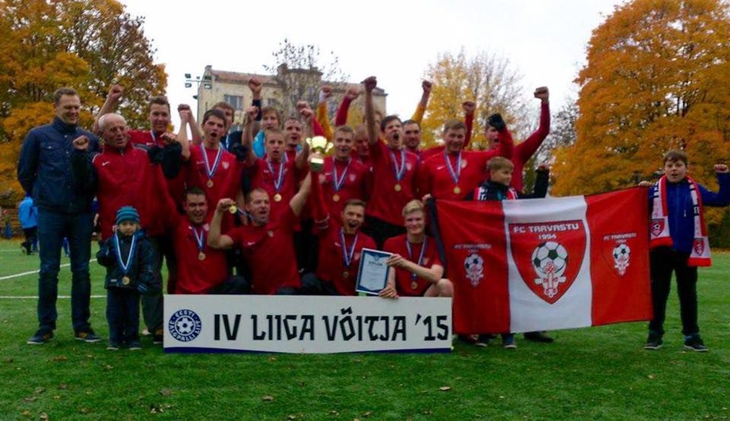 FC Tarvastu meeskond võitis Eesti jalgpallimeistrivõistluste neljanda liiga turniiri.