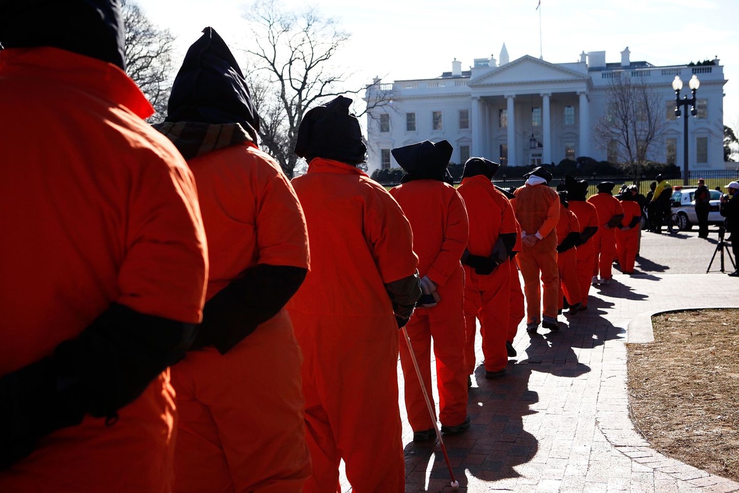 Protestijad nõudsid 11. jaanuaril Valge Maja ees presidendilt Guantanamo kinnipidamisasutuse sulgemist.