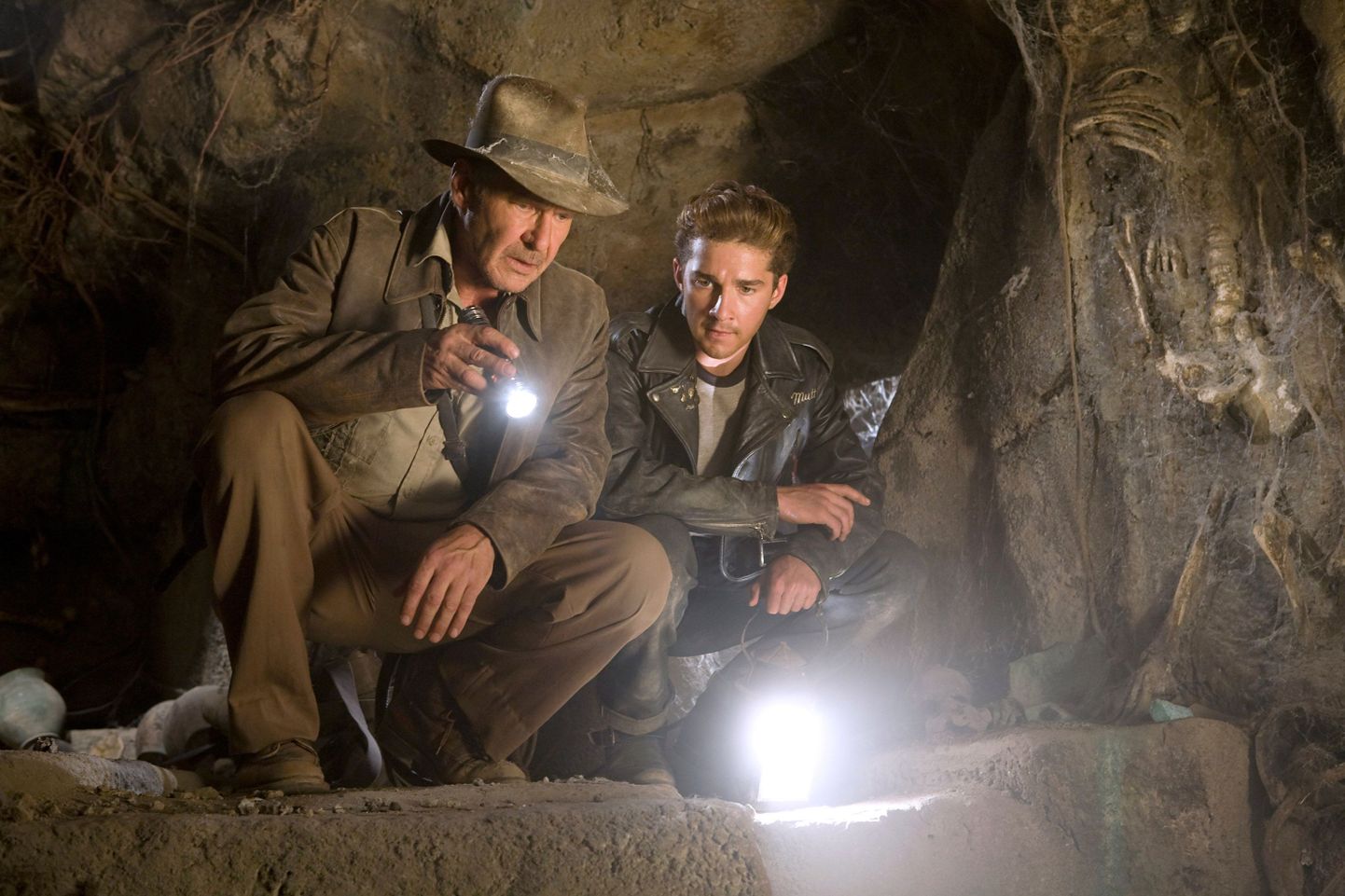 Kaader filmist «Indiana Jones and the Kingdom of the Crystal Skull». Fotol Harrison Ford ja Shia LaBeouf
