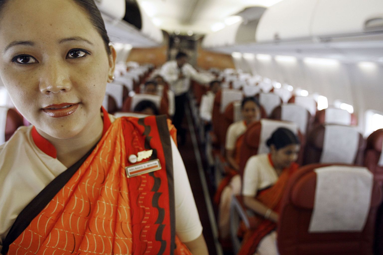 Air India vallandas ülekaalulised stjuardessid