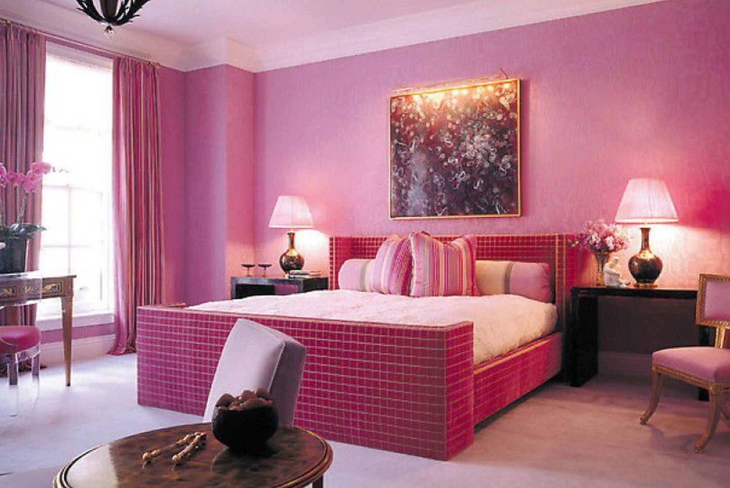 Розовая комната. Иллюстративный снимок.