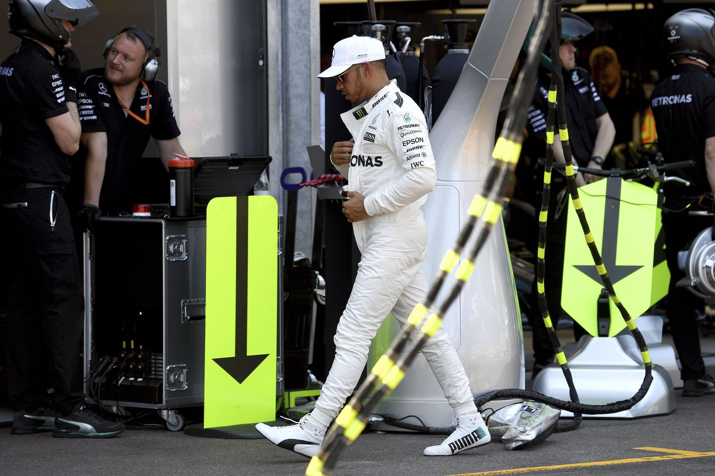 Pettunud Lewis Hamilton pärast Monaco GP kvalifikatsiooni.