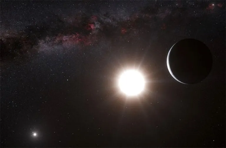 Centaura Alfa sistēmas zvaigznes un planēta Centaura Alfa Bb. Spožais punkts attēla augšējā labajā stūrī ir Saule 