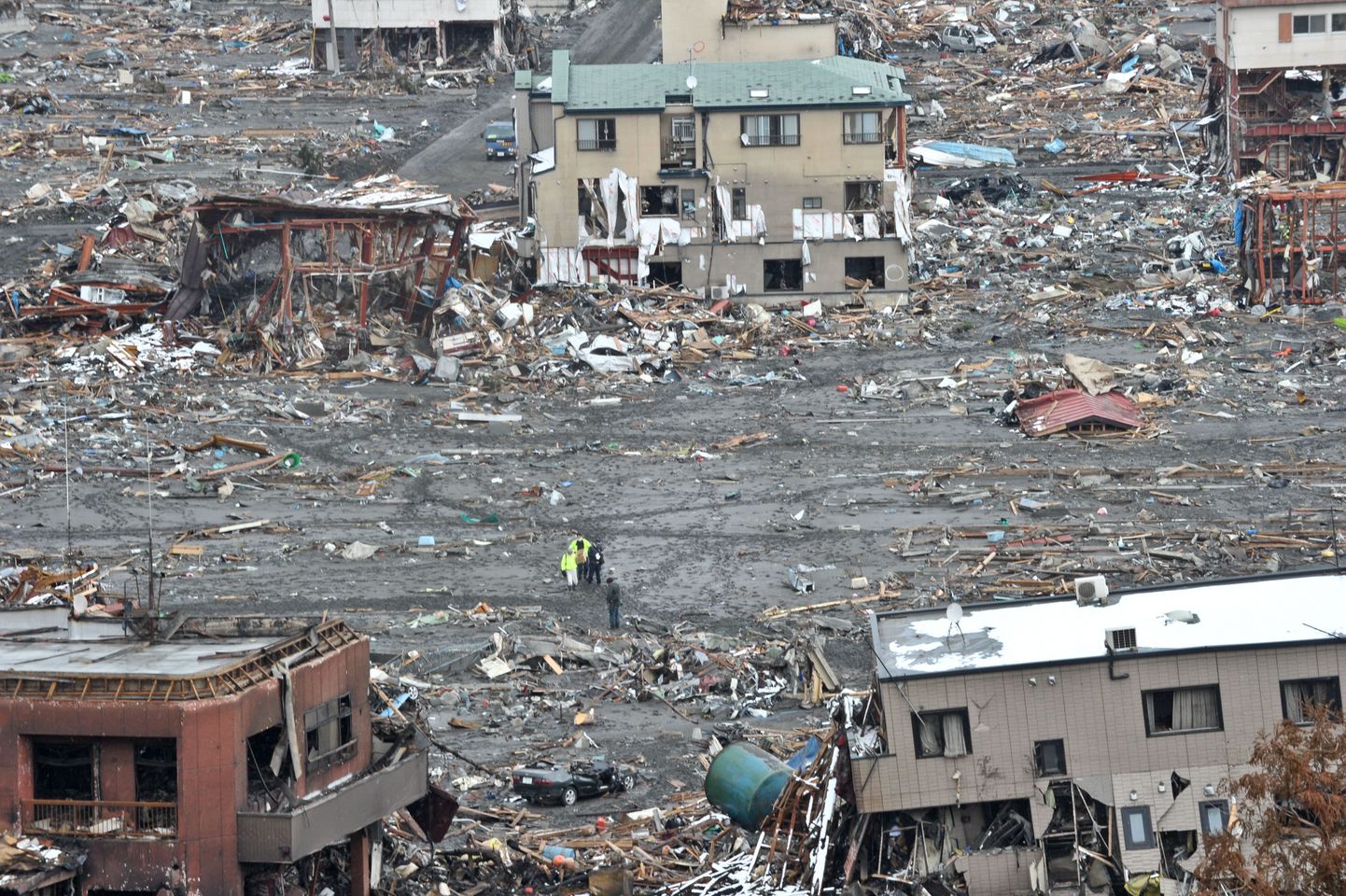 Otsuchi linn mõned päevad pärast tsunamit.