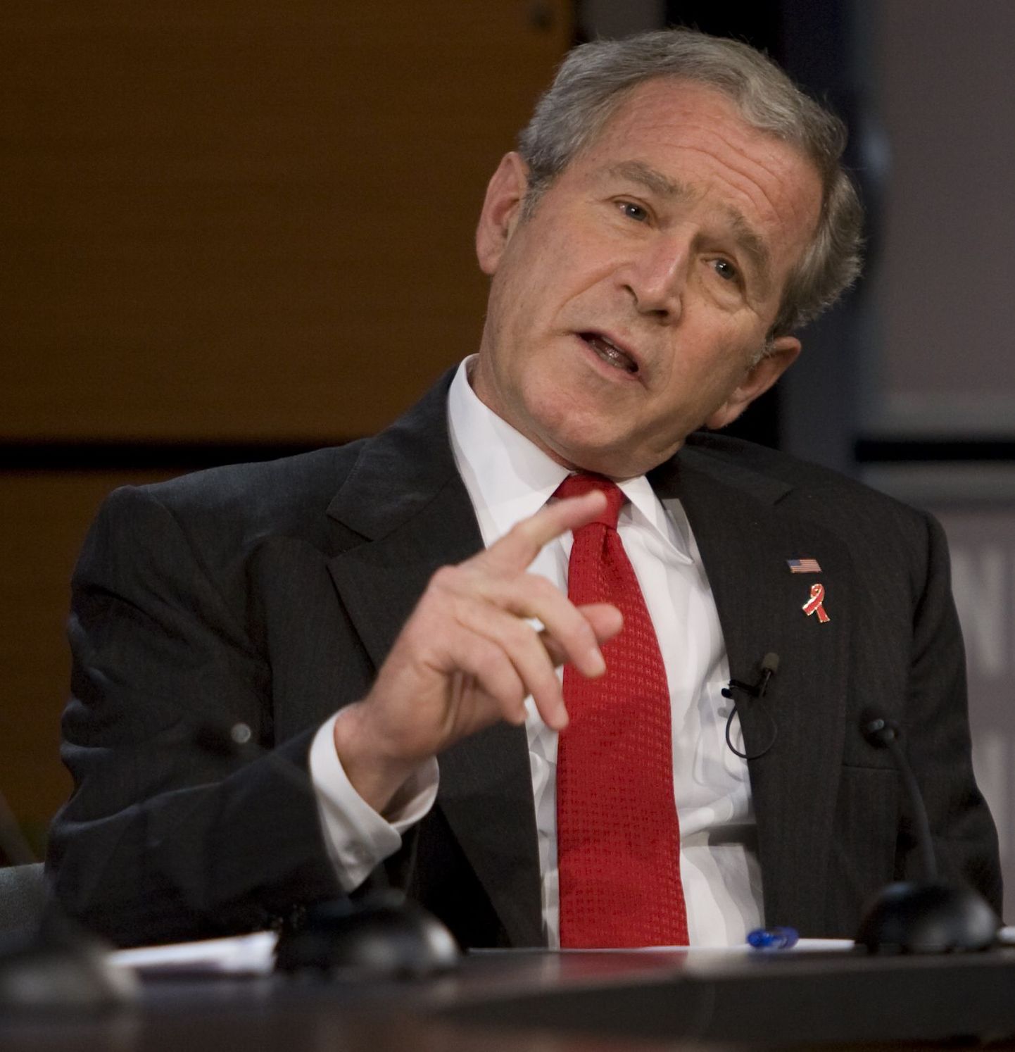 USA president George W. Bush.