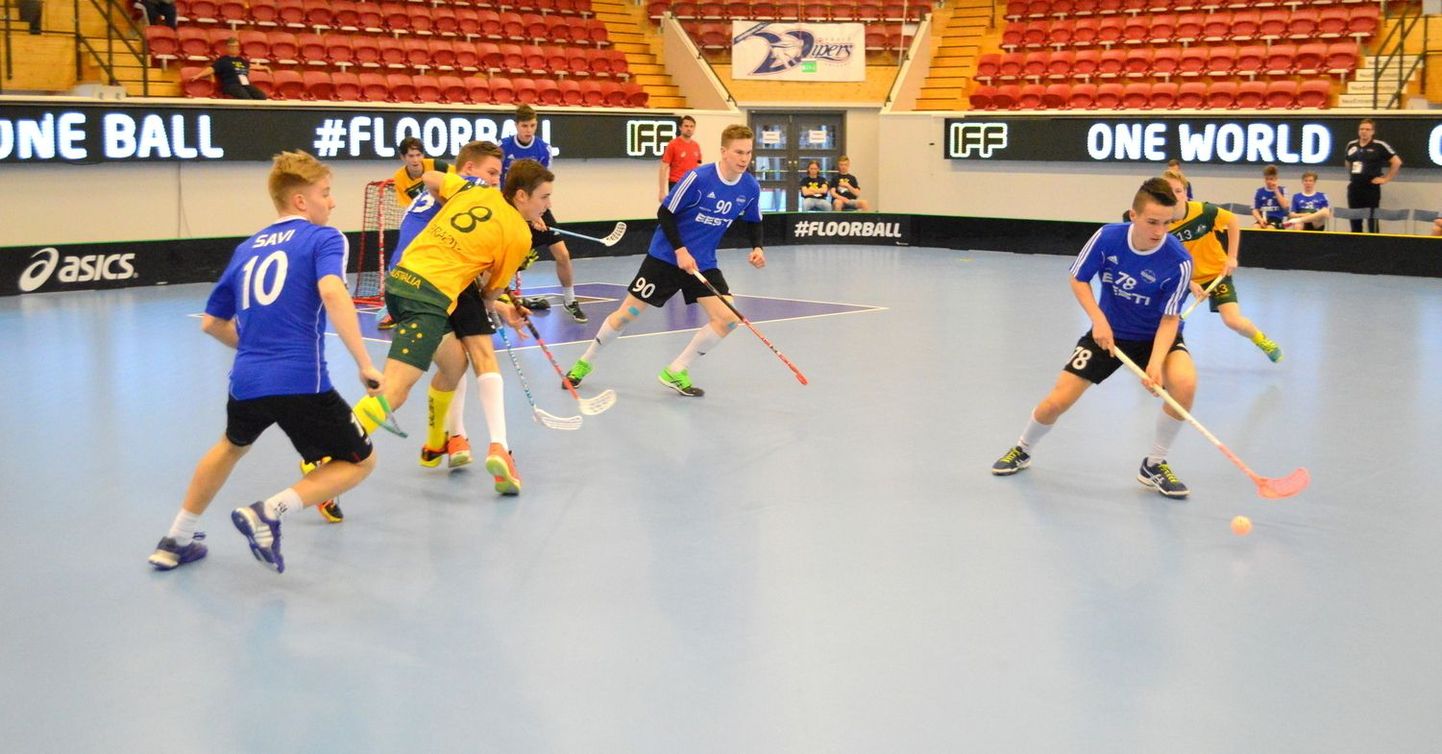 Eesti U19 saalihokimeeskond kohtumises Austraalia vastu.