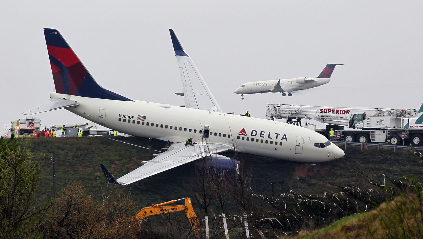 USAs Atlanta Hartsfield-Jacksoni lennuväljal lõppes Boeing 737 mootorite katsetamine õnnetusega