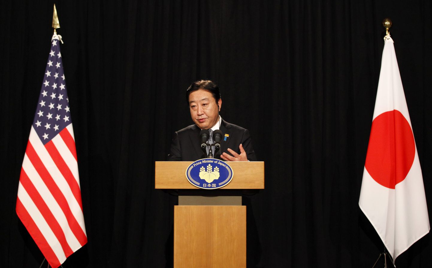 Jaapani peaminister Yoshihiko Noda eilsel pressikonverentsil Honolulus.
