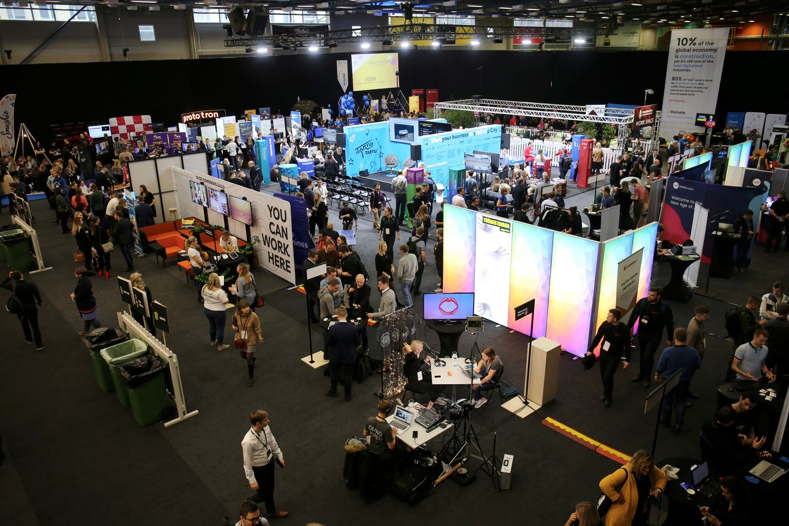 sTARTUp Day Tartu ülikooli spordihallis märtsi alguses.