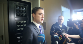 Estonian PM not to resign