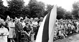 Independence regained: the tense days twenty five years ago