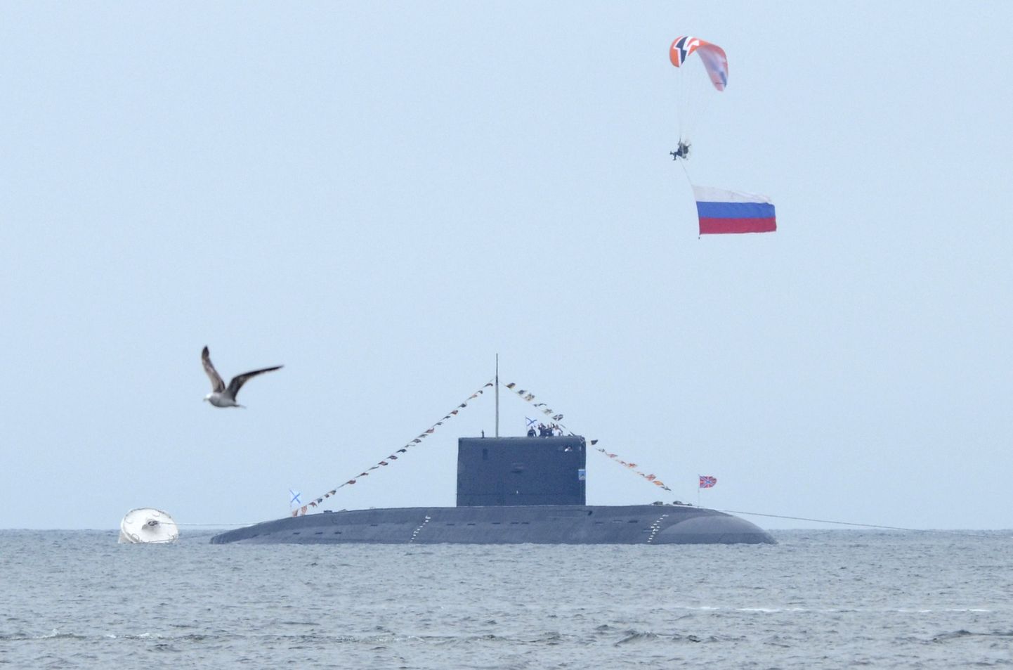 Venemaa allveelaev riiklikul merelaevastiku päeval