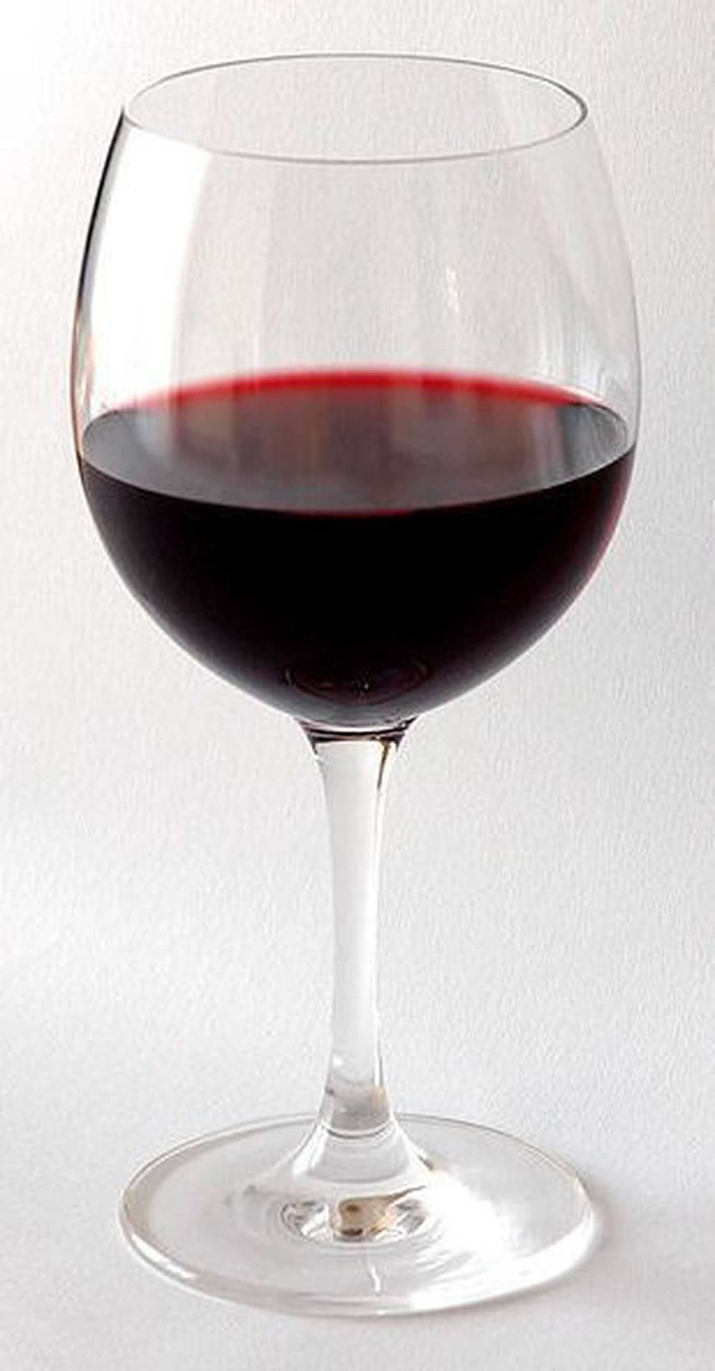 Punane vein aitab põletikku ära hoida.