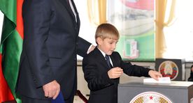 Школы в Белоруссии переводят на расписание под Колю - сына Лукашенко