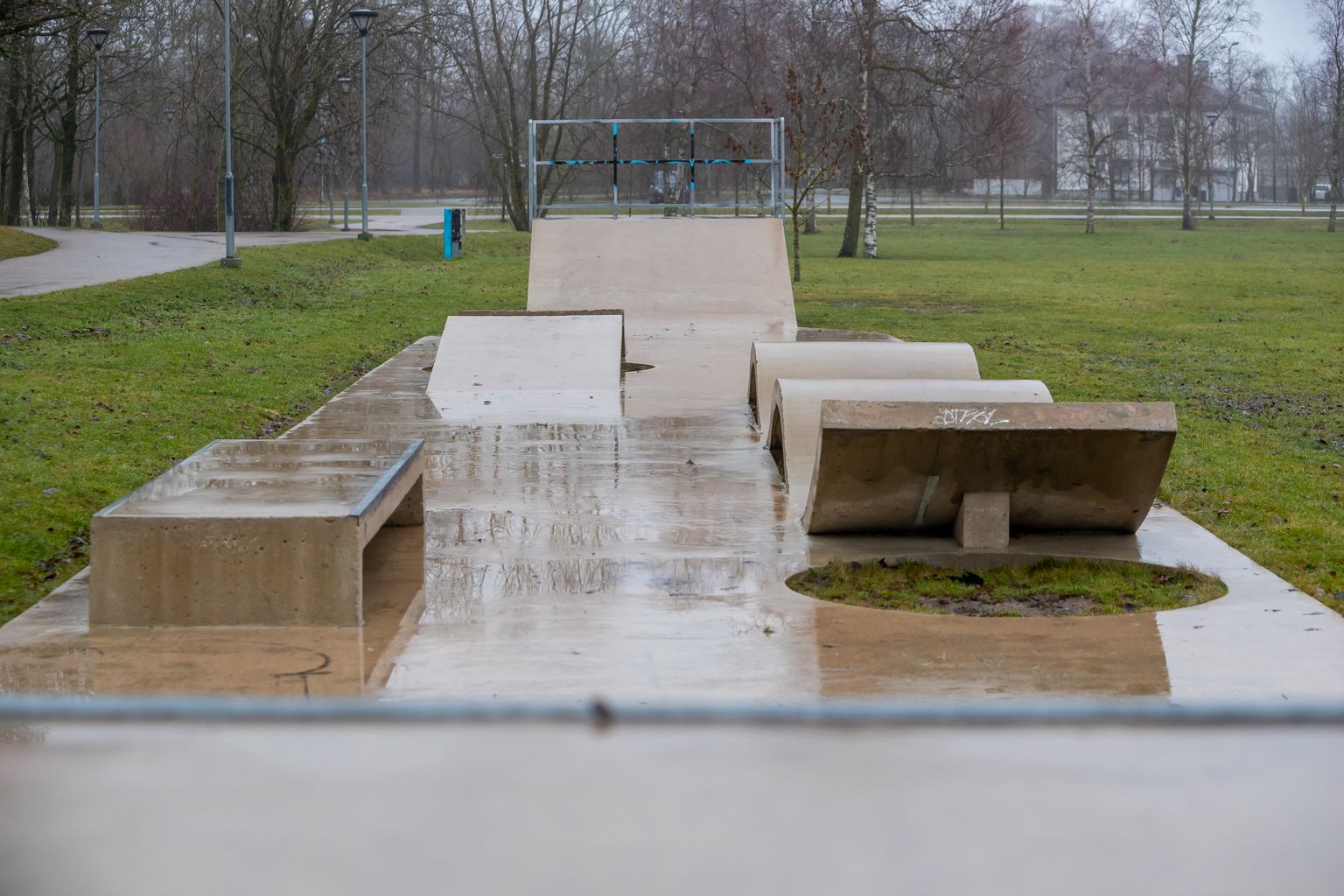 Kuressaare lossipargi rularamp