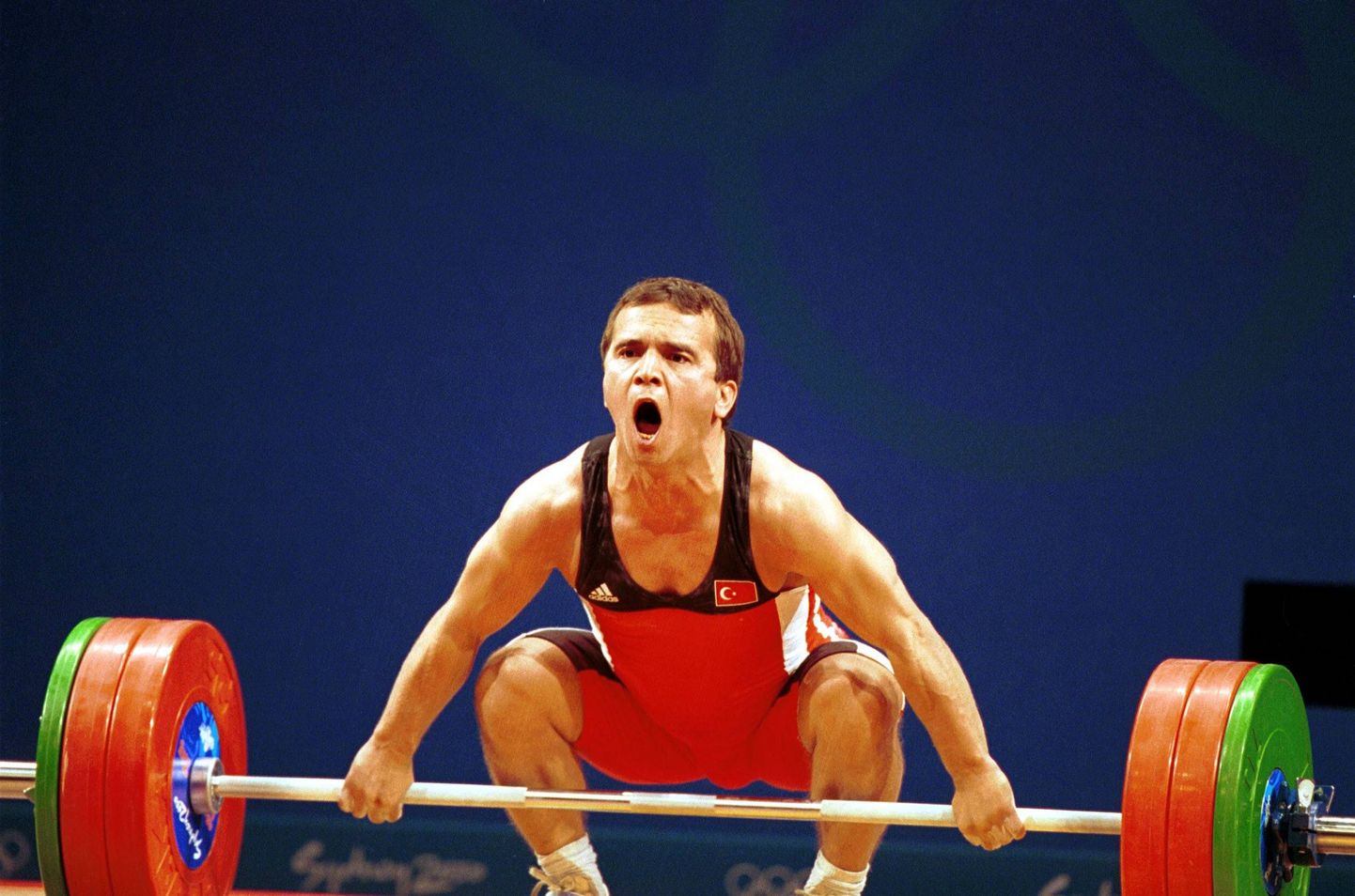 Naim Süleymanoğlu on ainus tõstja, kes võitnud kolmel olümpial kuldmedali.
