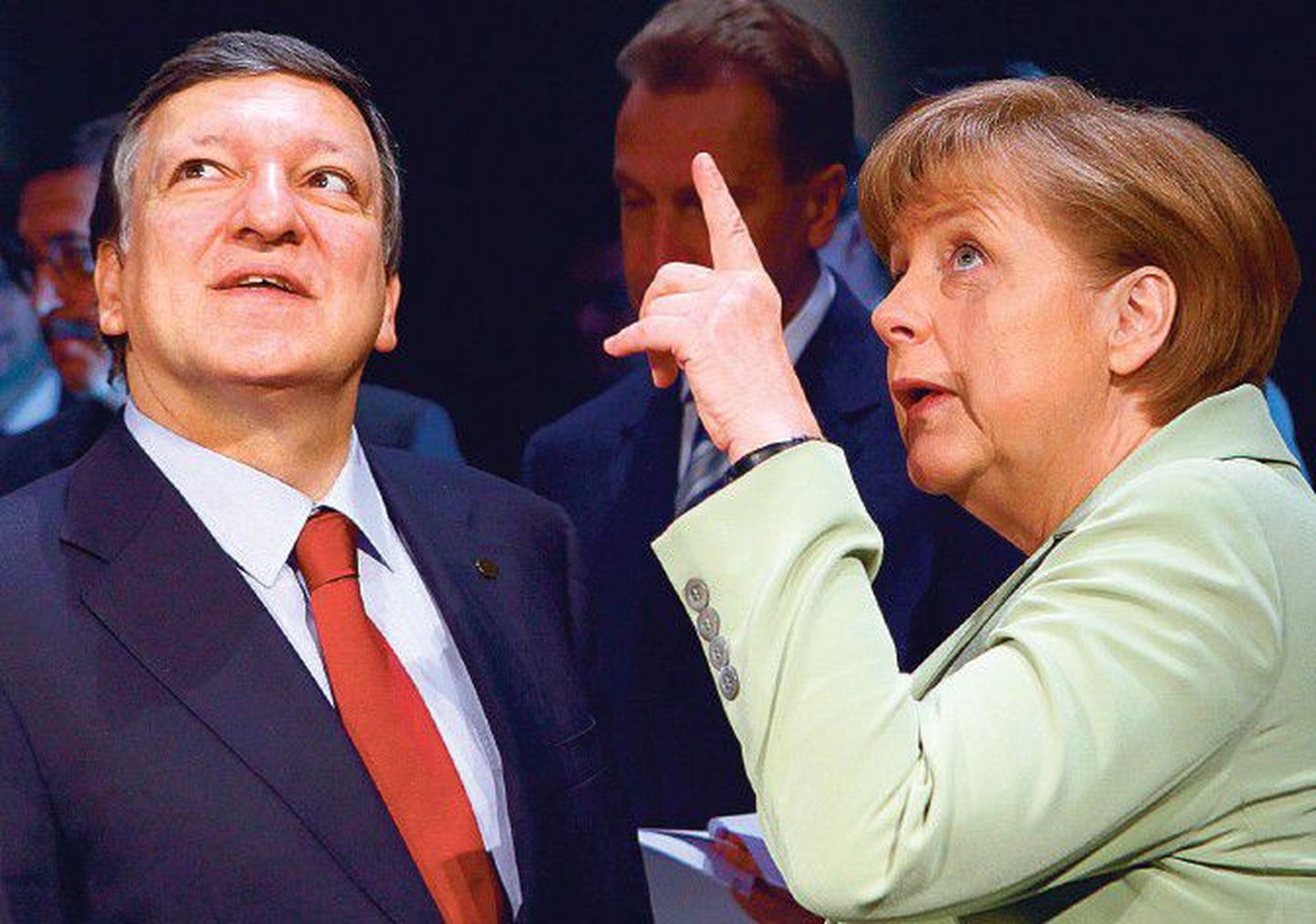 Президент Еврокомиссии Жозе Мануэль Баррозу и канцлер Германии Ангела Меркель.