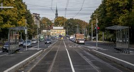 Miks sõidavad bussid trammiteel ja teised vastamata küsimused Pärnu maantee kohta