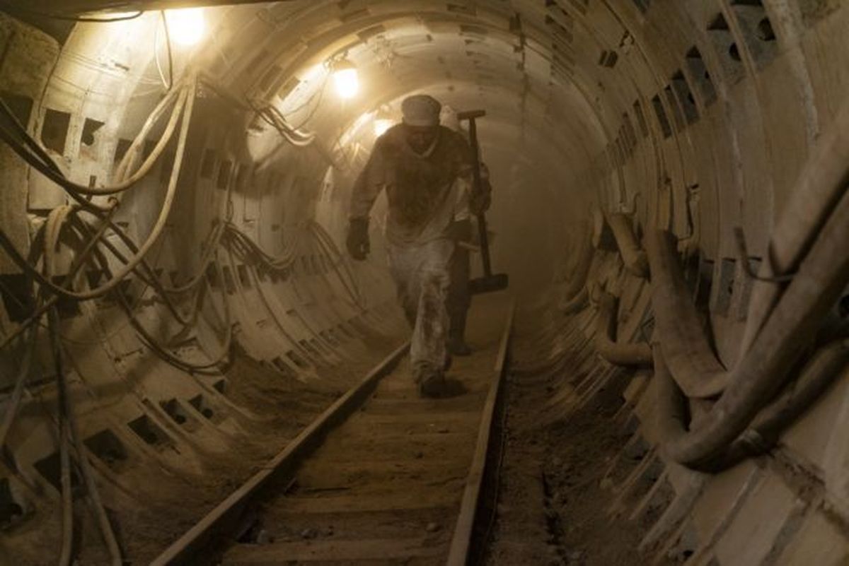 Тульские шахтеры роют туннель, чтобы не допустить распространения радиации.