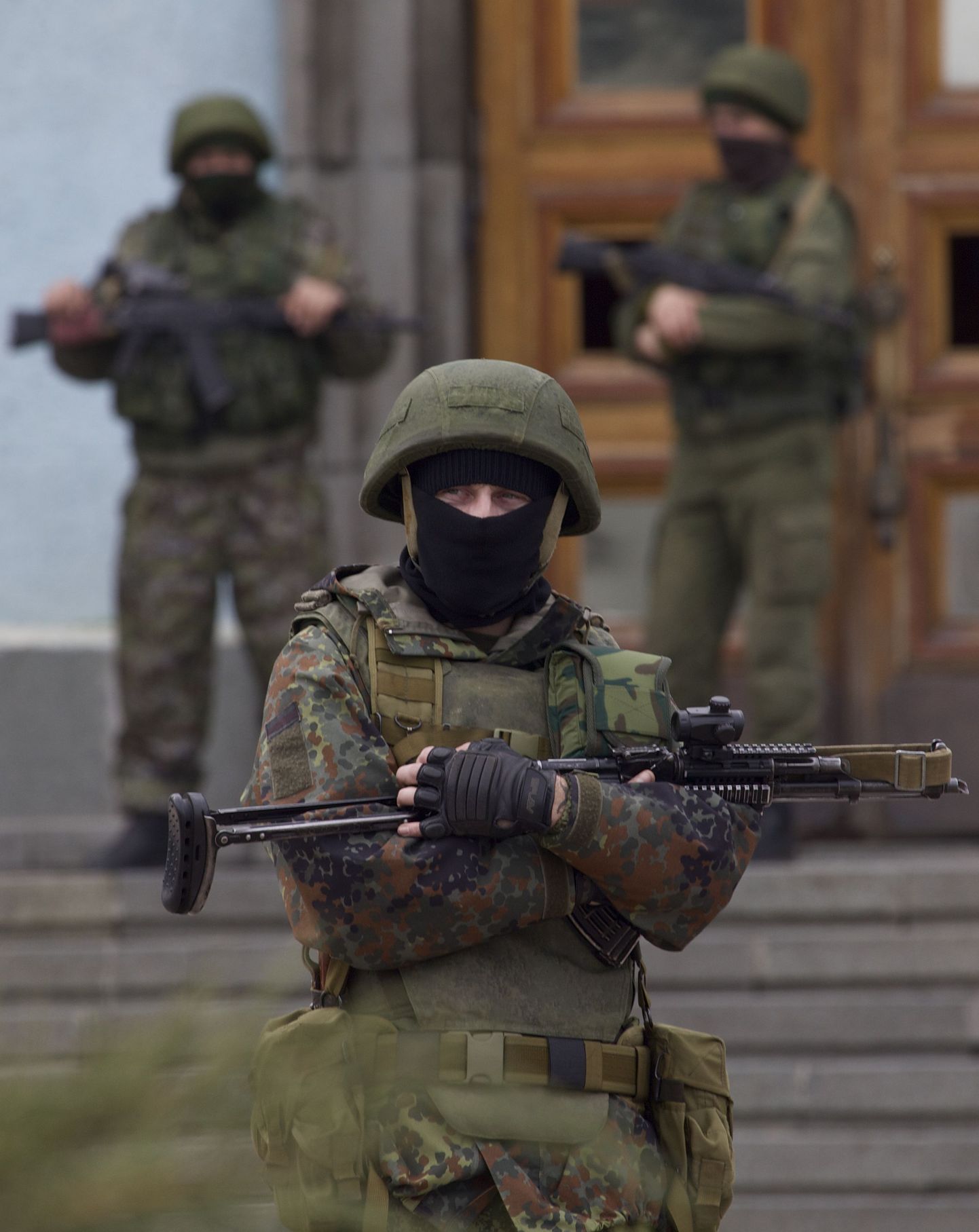 Tuvastamata relvastatud isikud Simferopolis