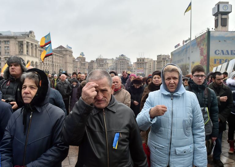 Täna Kiievisse Maidanile Mariupolis hukkunud kaasmaalasi mälestama kogunenud ukrainlased.