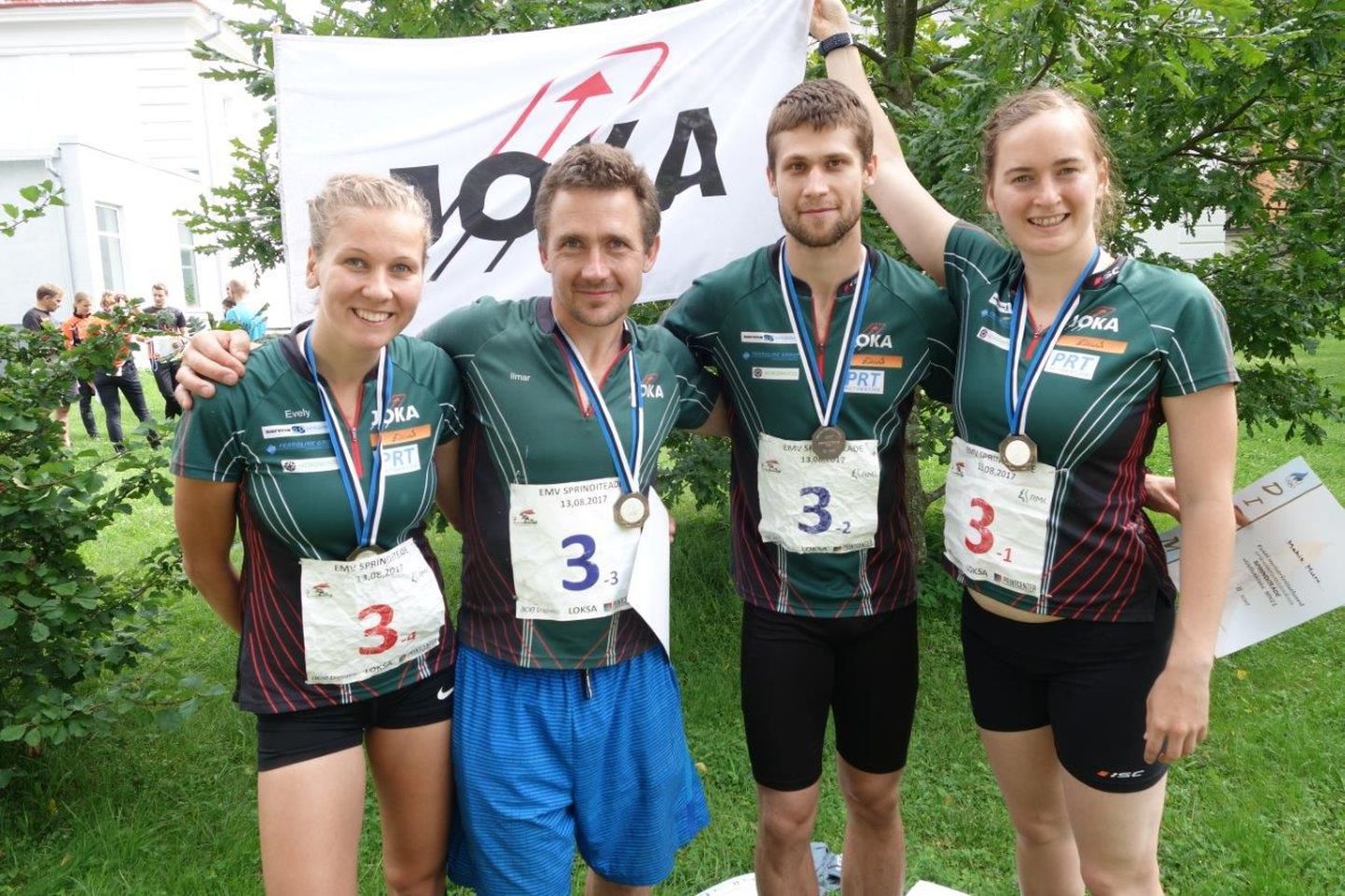 Hõbemedalile tulnud JOKA sprinditeate võistkond (vasakult) Evely Kaasiku, Ilmar Udam, Mehis Muru, Sigrid Ruul.