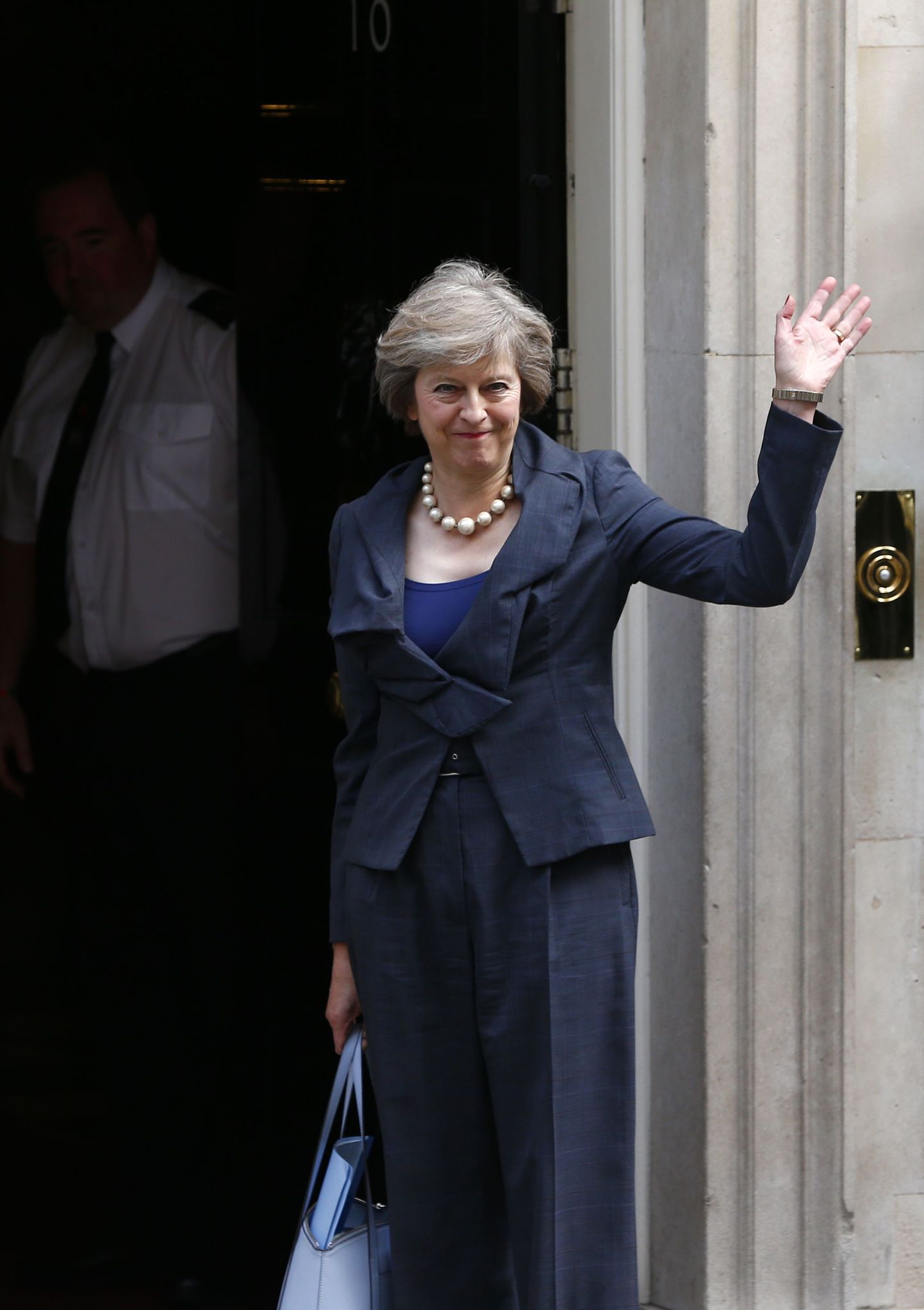 Theresa May saabumas viimasele David Cameroni valitsuse nõupidamisele.