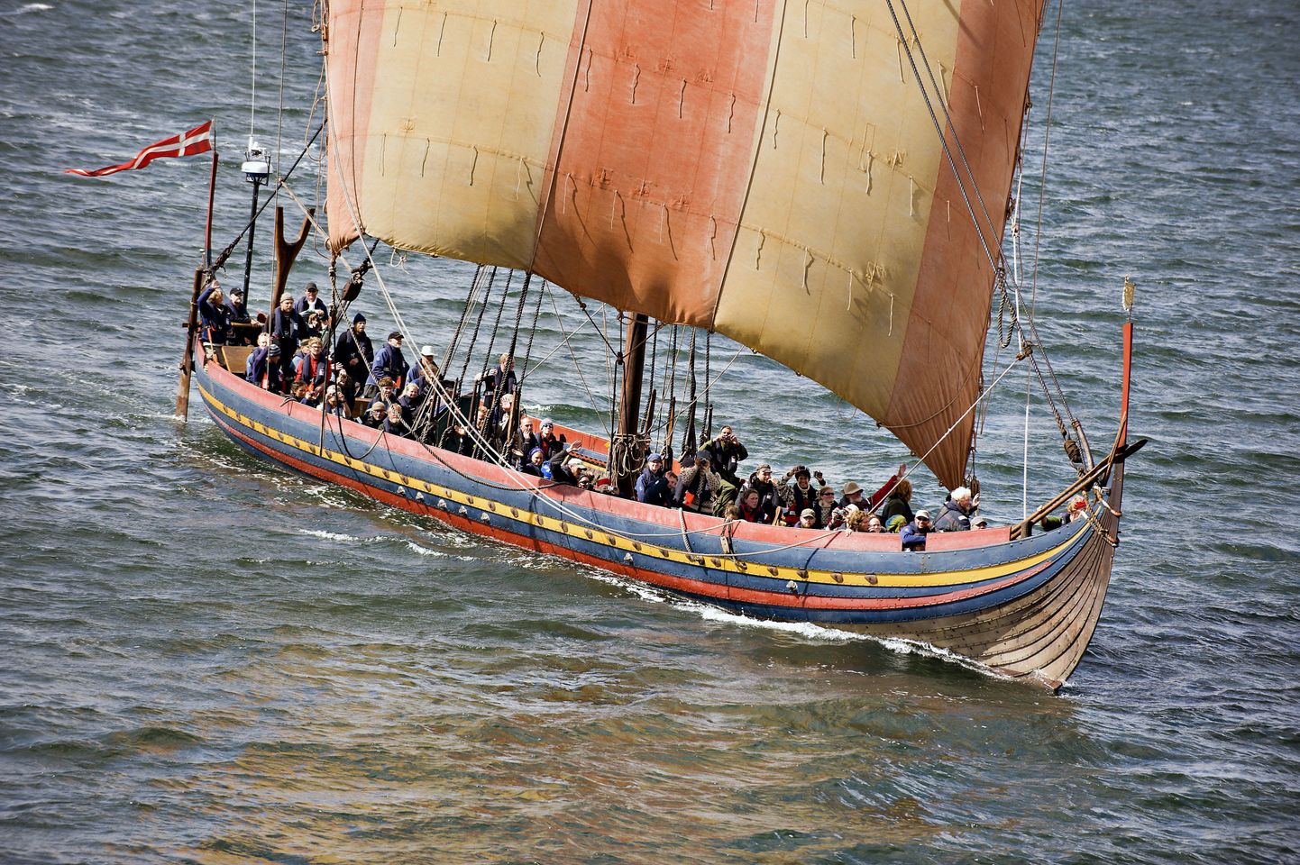 Viikingite laeva rekonstruktsioon