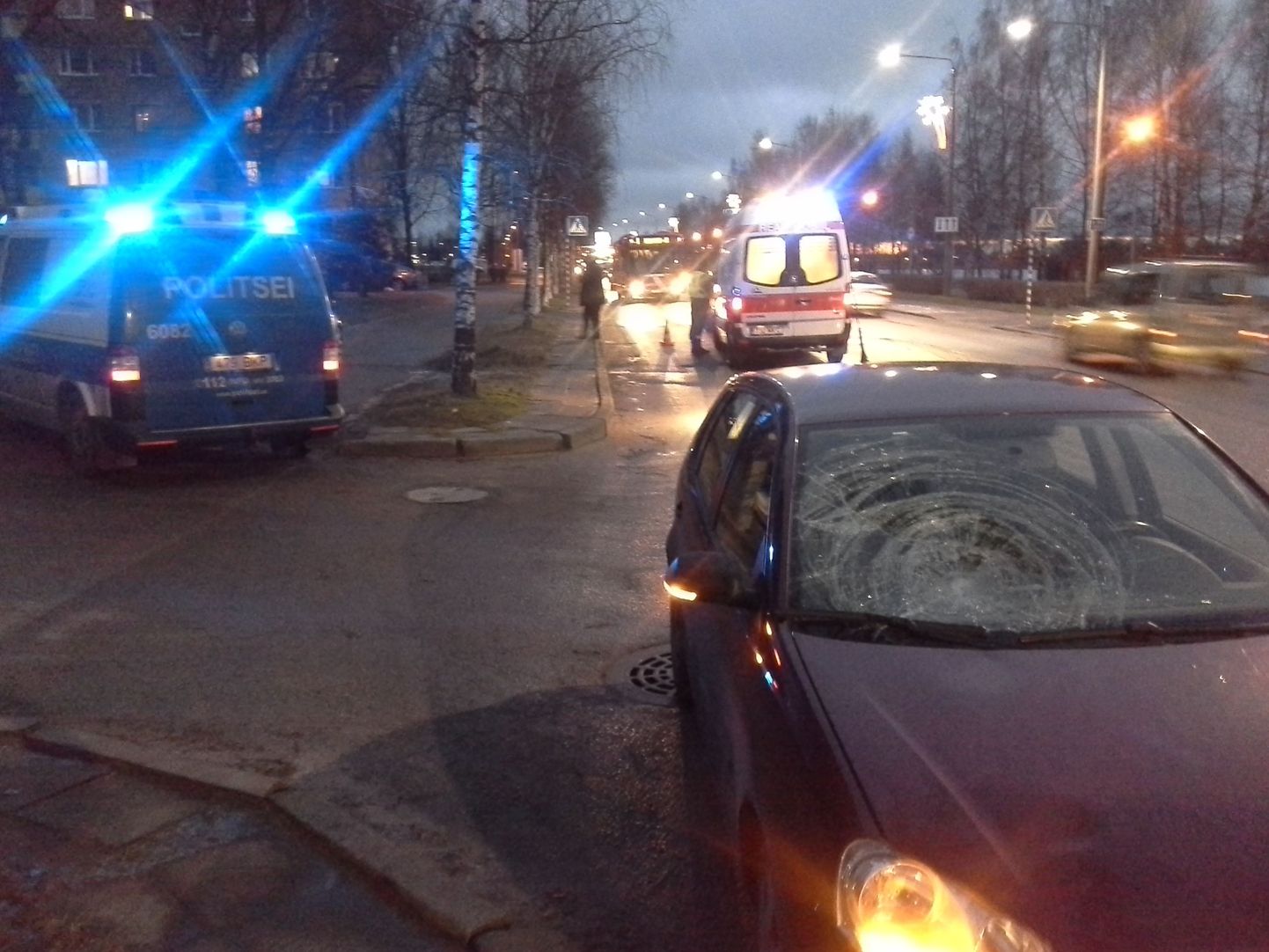 Tartus Pikal tänaval juhtus 16. detsembri hommikul liiklusõnnetus teed ületanud jalakäijaga.