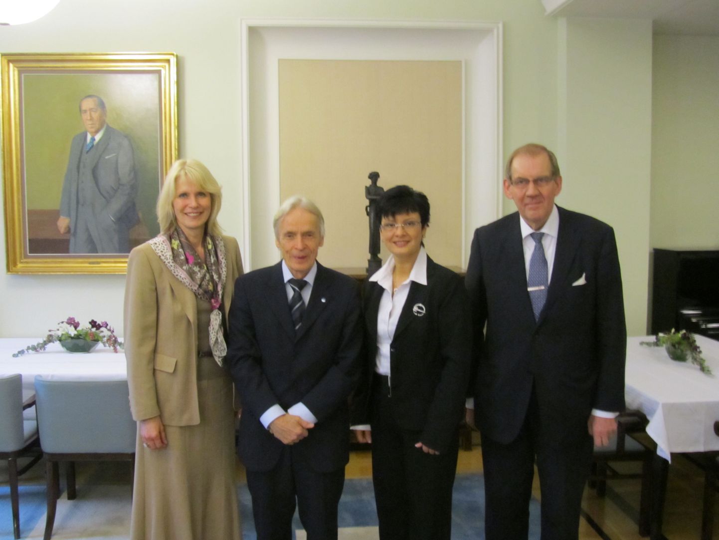 Лайне Рандярв в ходе официального визита в Финляндию встретилась с вице-спикером Парламента Финляндии Ансси Йоутсенлахти