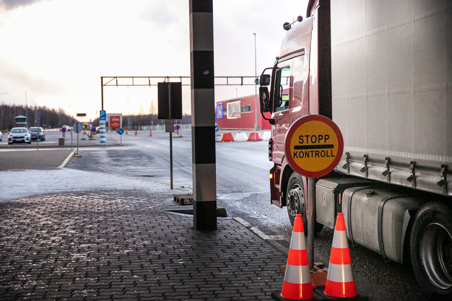 Ikla piiripunkt, toll.