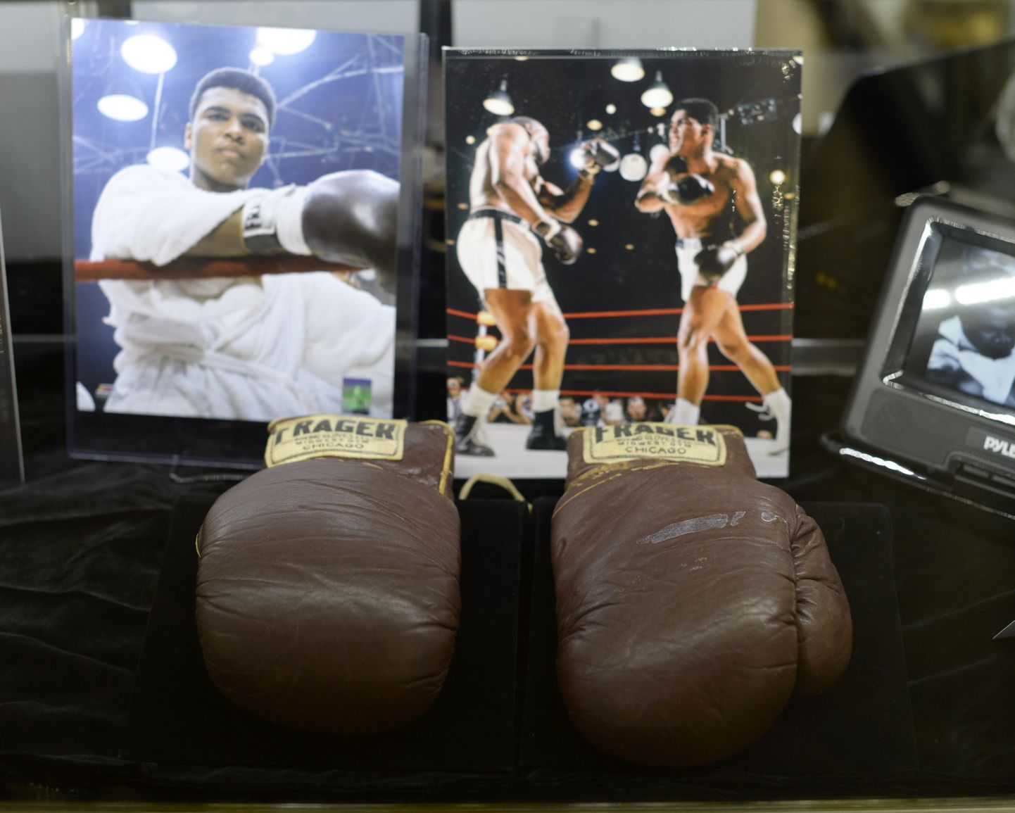 Muhammad Alile esimese tiitli toonud poksikindad.