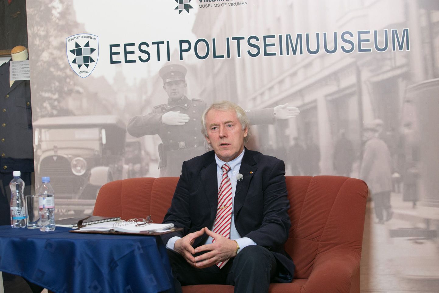 Konverents on jätk Eesti politseimuuseumi kogutud tuntud korrakaitsjate mälestustest. Pildil keskkriminaalpolitsei endine juht Kalev Prillop.