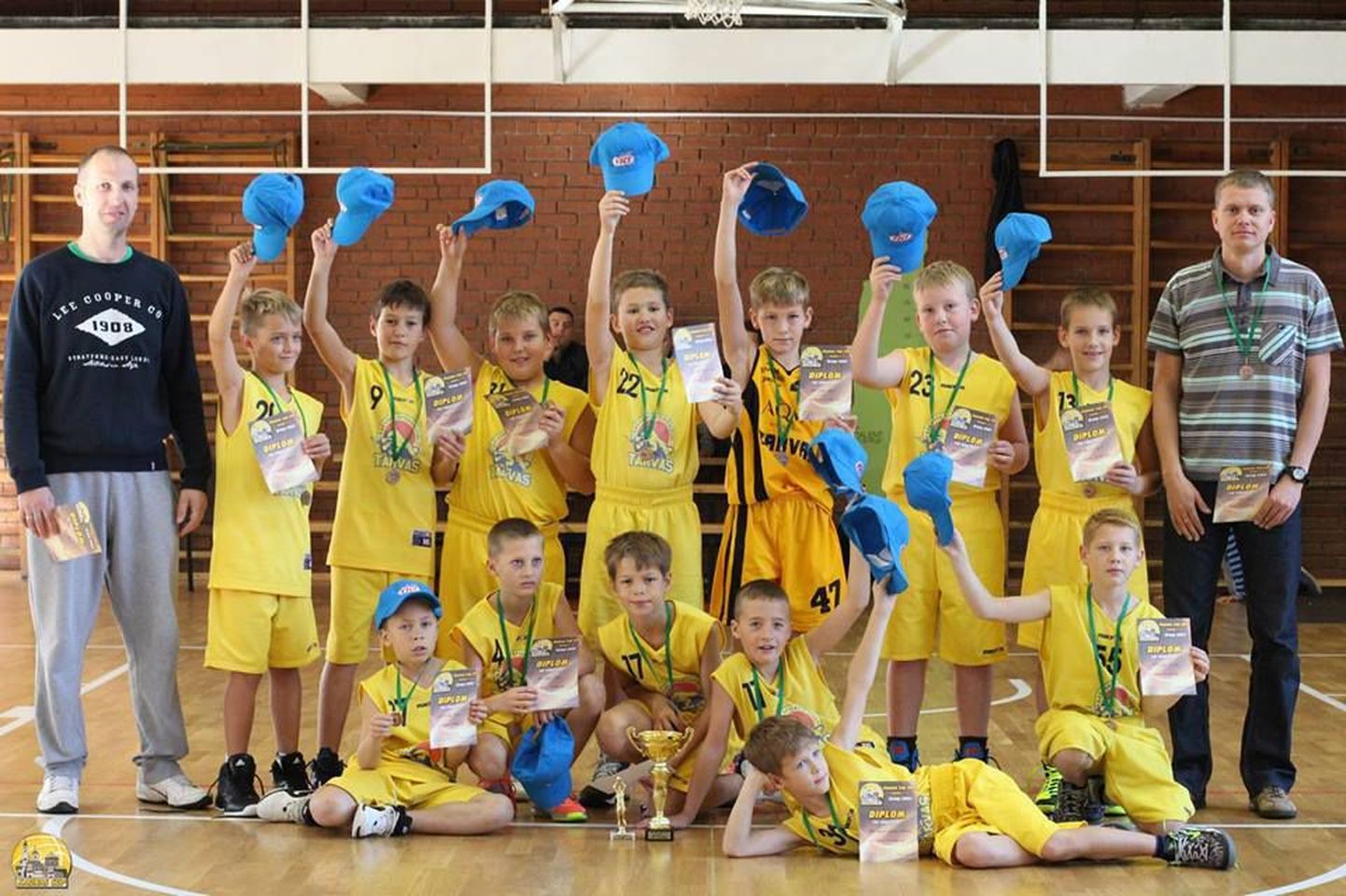 BC Tarvas/Rakvere SK 2004 võistkond möödunud aasta lõpul turniiril Leedus.