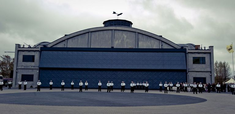 Renoveeritud Lennusadama angaaride avapidu 11.05.12. Foto:
