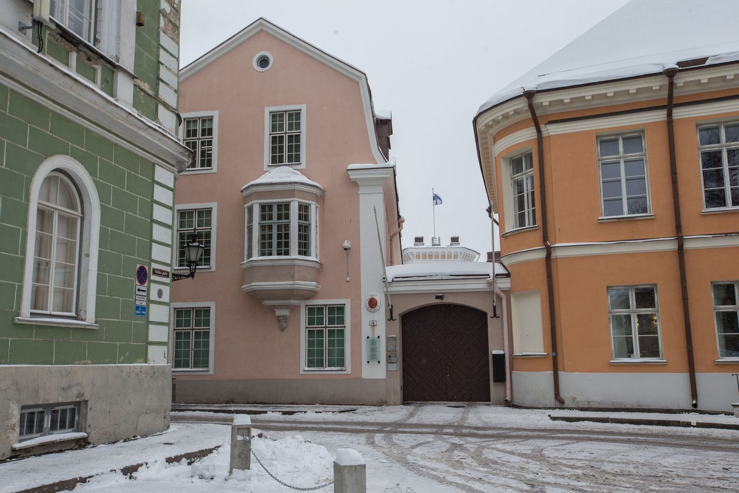 Vaade Soome saatkonnale Rüütelkonna hoone eest