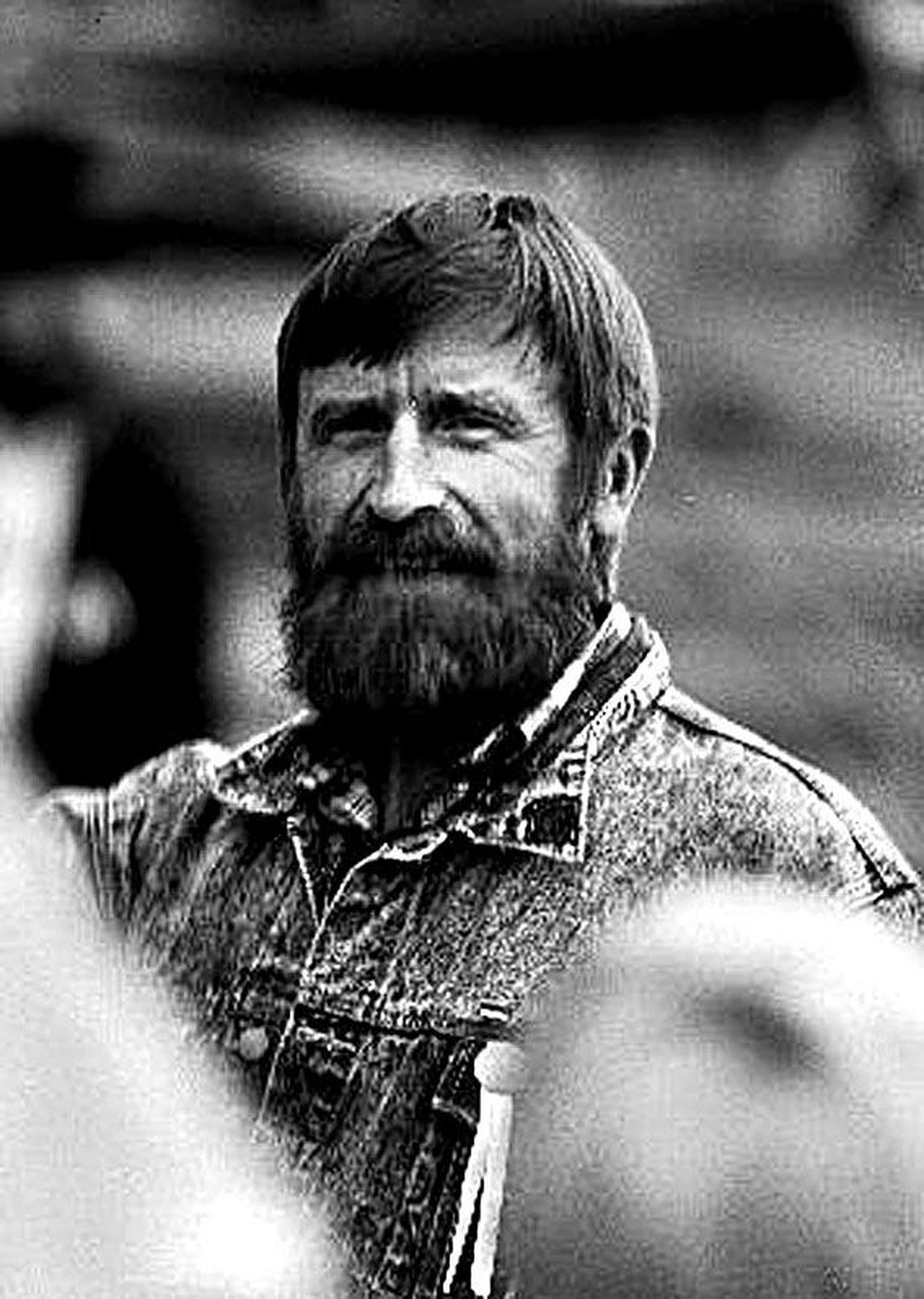 Heinz Valgu artikkel «Laulev revolutsioon» andis nime tervele ajastule.