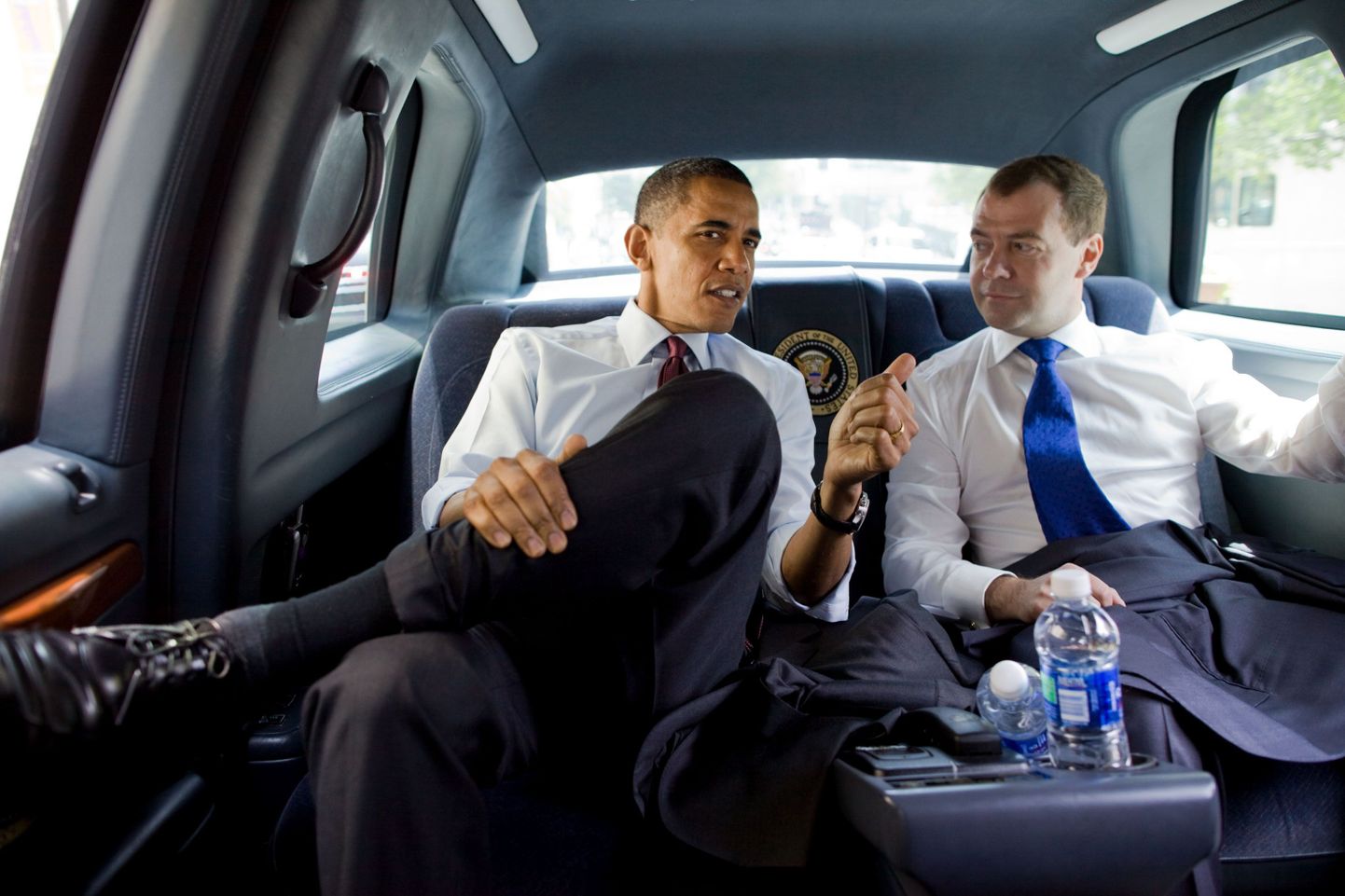 Kolleegid omavahel - Barack Obama ja Dmitri Medvedev (paremal).