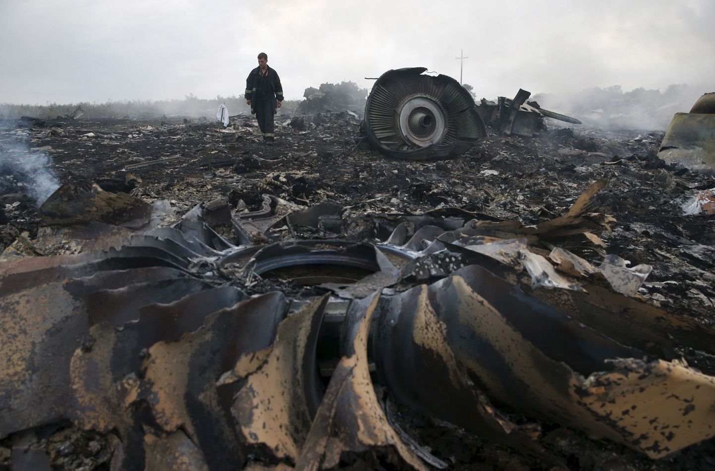Обломки MH17 на востоке Украины.