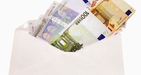 Названа сумма ущерба от зарплат в конвертах в 2016 году