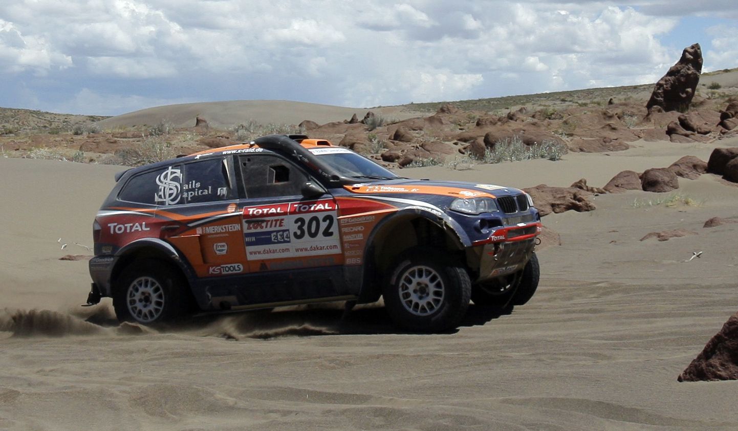Katari sõitja Nasser Saleh Al Attiyah diskvalifitseeriti Dakari rallilt.