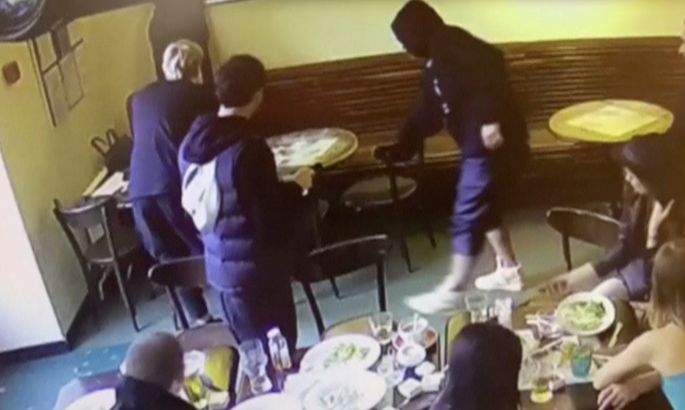 «Отказываюсь отвечать на вопрос». Видео допроса Кокорина и Мамаева
