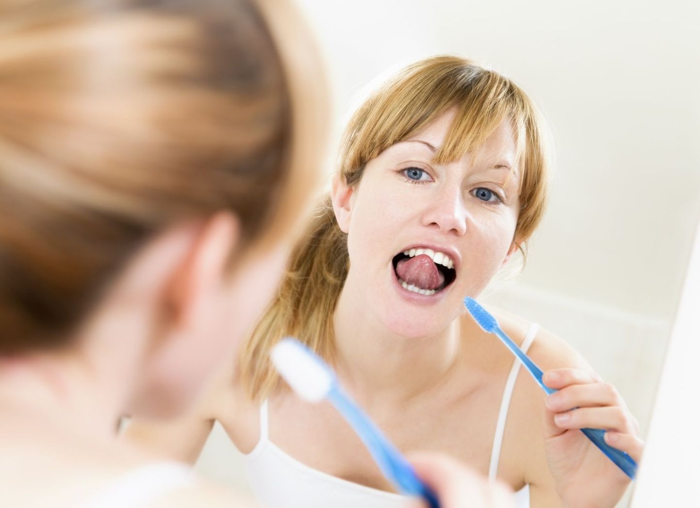 15 asja, mis kahjustavad hambaid